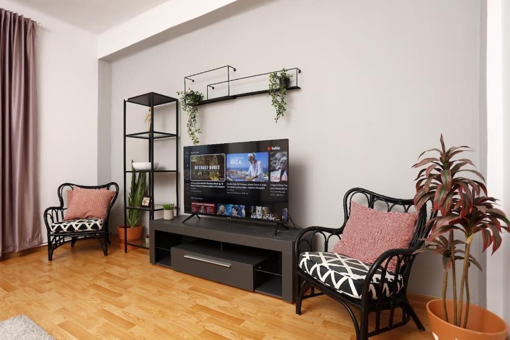 3 Bdrm In Center Appartement Bucarest